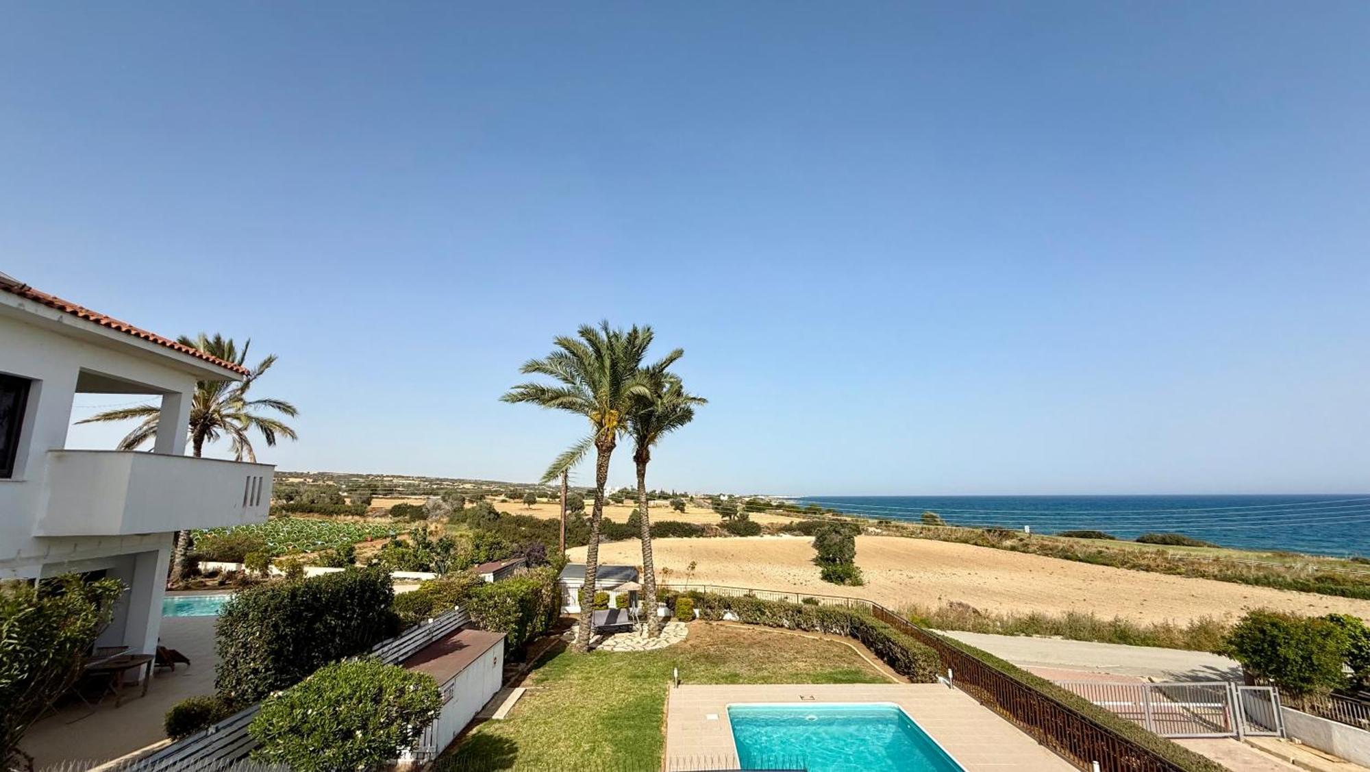 Villa Hera Agios Theodoros Dış mekan fotoğraf